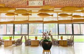 凤凰教学酒店