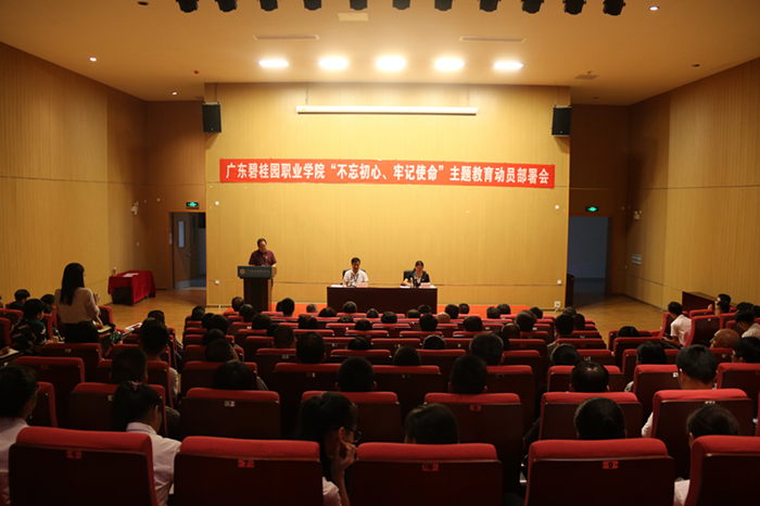 922deace37e2e3d0fca249583c423976.jpg 2d9818b28a22cabb1968026c3952a5e_副本.jpg